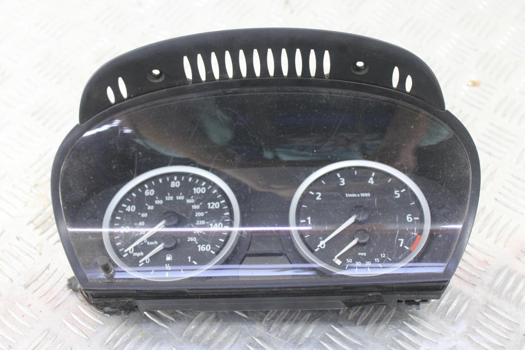 щиток приборов (приборная панель) BMW 5 серия E60/E61 2003, 3.0 л., бензин, 6942938 - фото №1