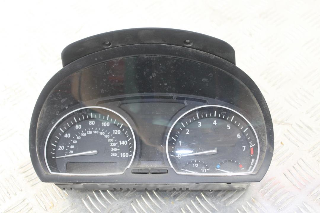 щиток приборов (приборная панель) BMW X3 E83 2006, 3.0 л., бензин, внедорожник 5 дв., 3448336 - фото №1