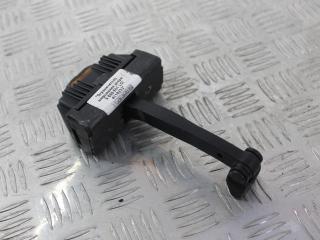 ограничитель открывания двери BMW 5 серия E60/E61 [рестайлинг] 2009, 7176804