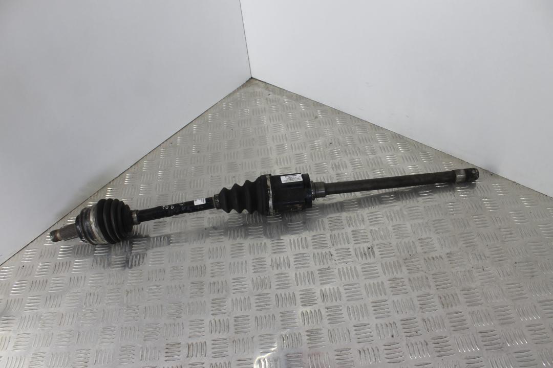 полуось передняя правая (приводной вал, ШРУС) BMW X3 E83 2004, 3.0 л., дизель, внедорожник 5 дв., 7524046 - фото №1