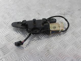 замок багажника BMW 5 серия E39 [рестайлинг] 2001, 3.0 л., дизель, серебро, универсал, 8362371