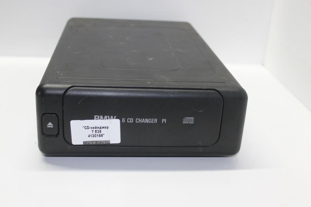 CD-чейнджер BMW 7 серия E38 1998, седан, 8375537, 65128375537 - фото №1
