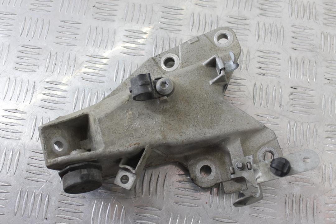 кронштейн двигателя BMW 3 серия E90/E91/E92/E93 2007, 2.5 л., бензин, 6760315 - фото №1