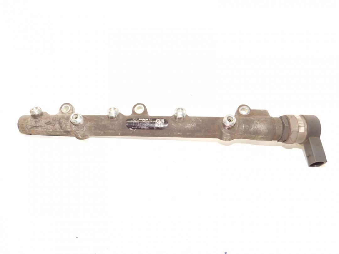 pегулятор давления топлива BMW 3 серия E90/E91/E92/E93 2005, 2.0 л., дизель, седан, 0281002481 - фото №1