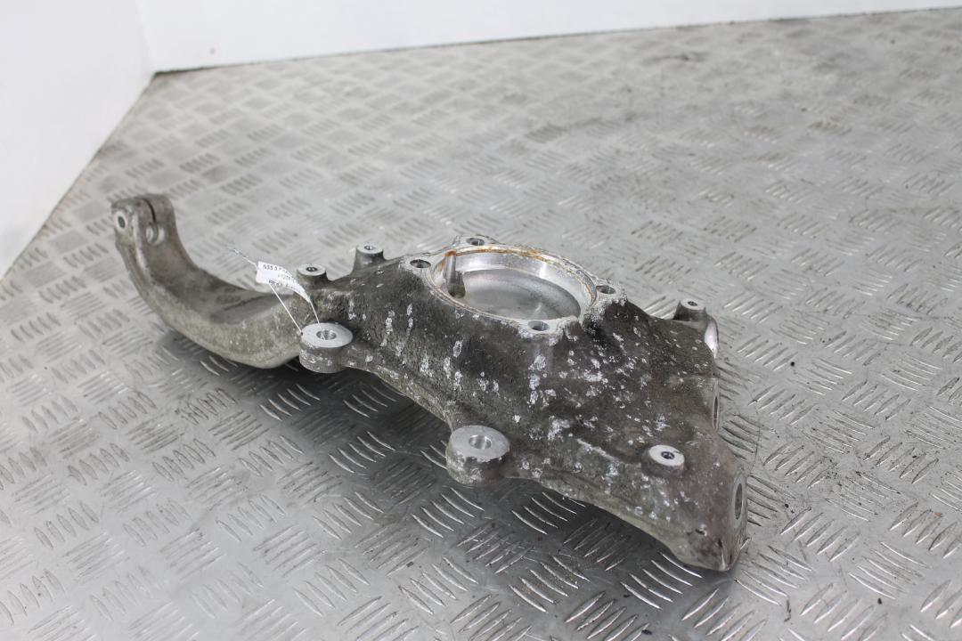 кулак поворотный правый BMW 5 серия F07/F10/F11 2010, 3.5 л., бензин, седан - фото №1