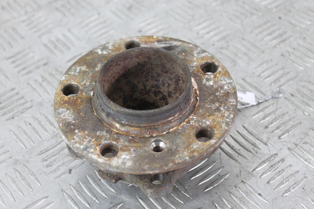 ступица передняя BMW 5 серия F07/F10/F11 2010, 3.5 л., бензин, седан, 6868479 - фото №1