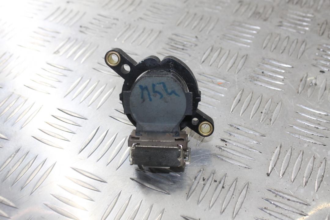 катушка зажигания BMW X3 E83 2004, 3.0 л., бензин, внедорожник 5 дв., 1748017 - фото №1