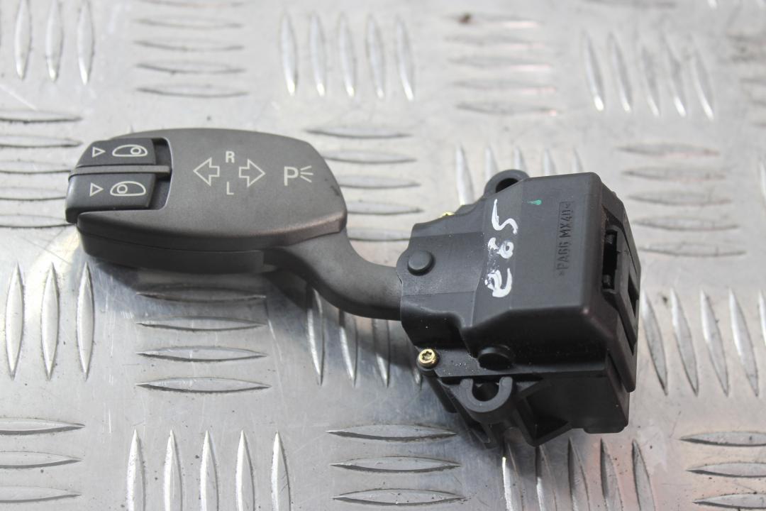 переключатель подрулевой (стрекоза) BMW 7 серия E65/E66/E67 2004, седан, 6959984 - фото №1