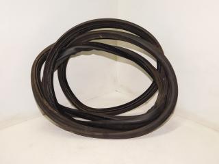 уплотнитель BMW 5 серия E39 [рестайлинг] 2002, 3.0 л., дизель, черный, универсал