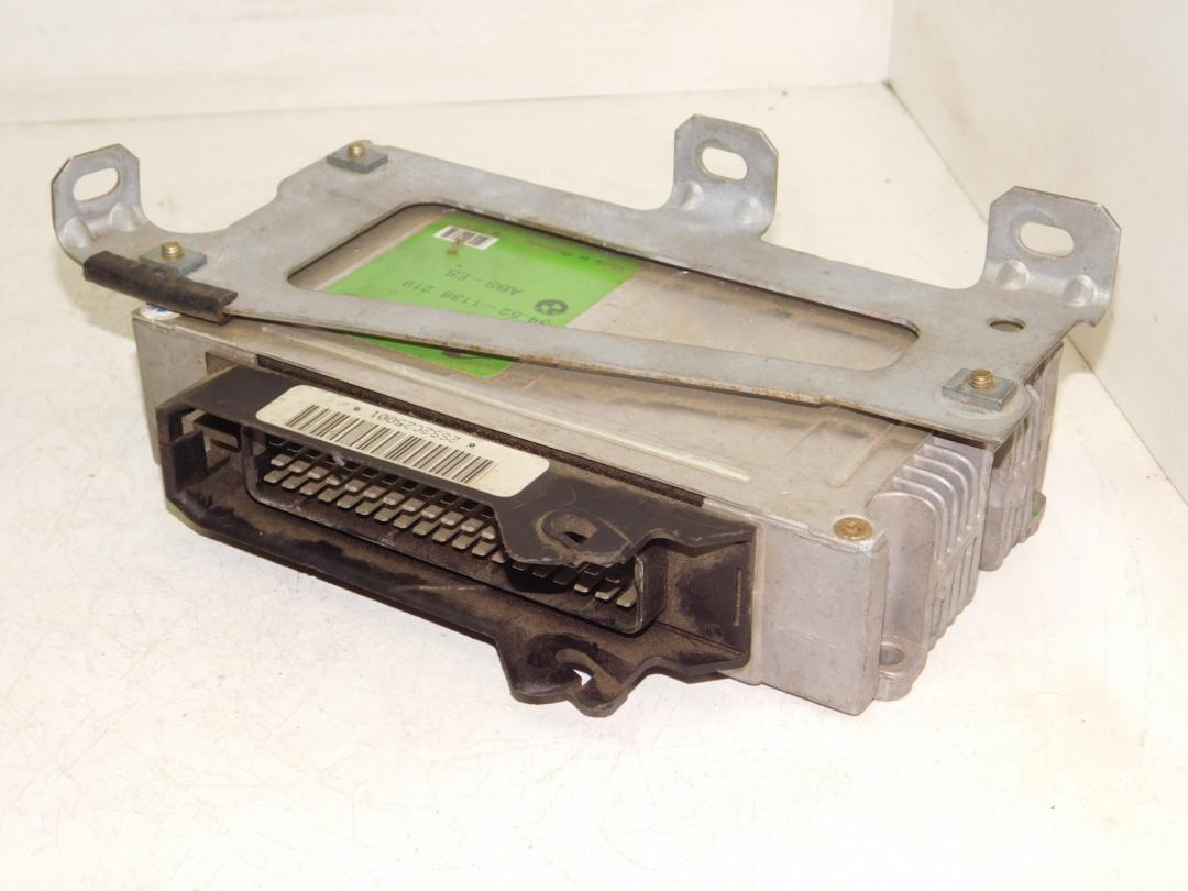 Блок управления ABS/ESP BMW 3 серия E36 1995, седан, 1138219 - фото №1