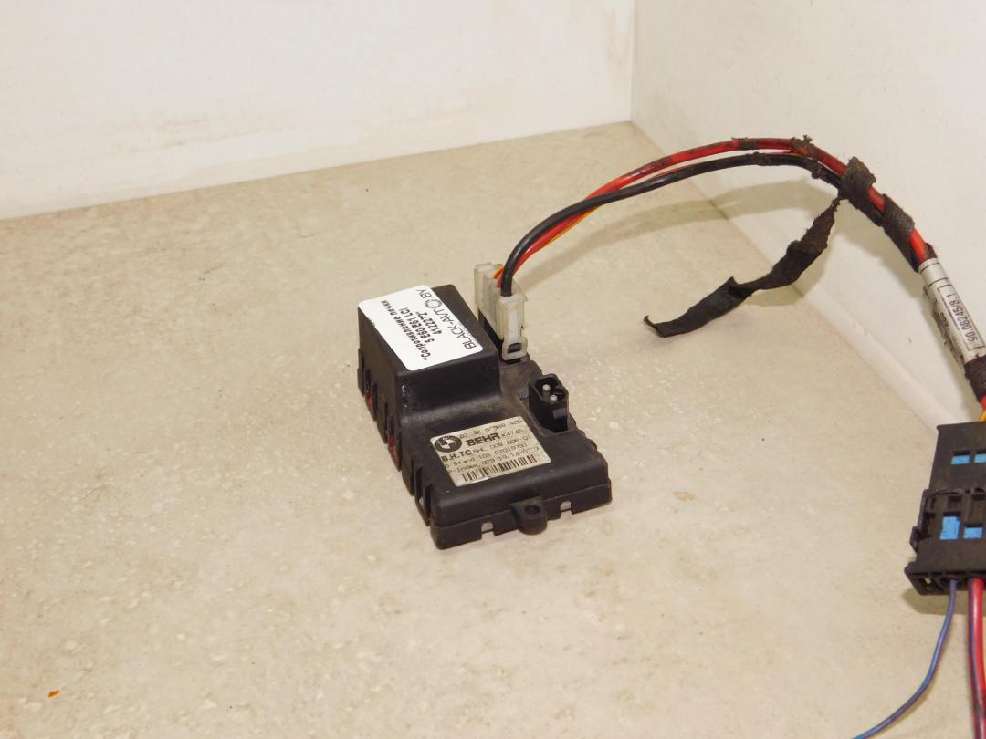 сопротивление печки BMW 5 серия E60/E61 2007, седан, 6988425 - фото №1