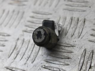 парктроник передний BMW 3 серия E90/E91/E92/E93 [рестайлинг] 2008, 3.5 л., дизель, красный, купе, 9139867