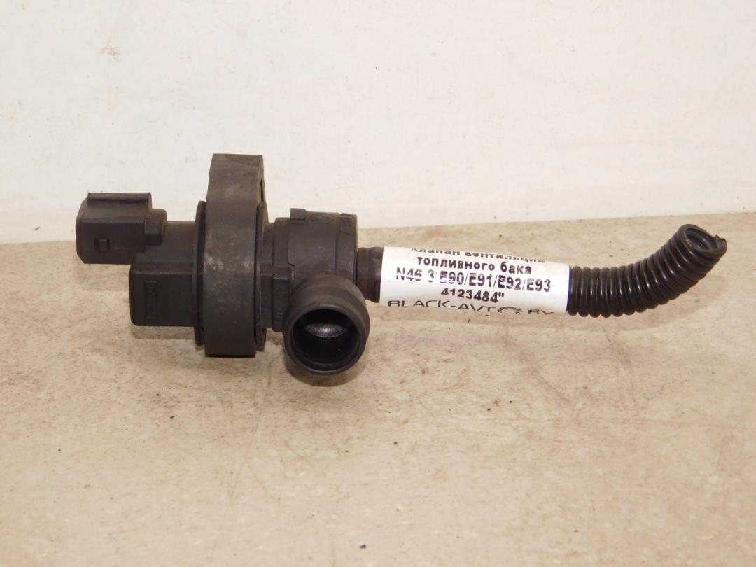 клапан вентиляции топливного бака BMW 3 серия E90/E91/E92/E93 2007, бензин, седан, 7512581 - фото №1