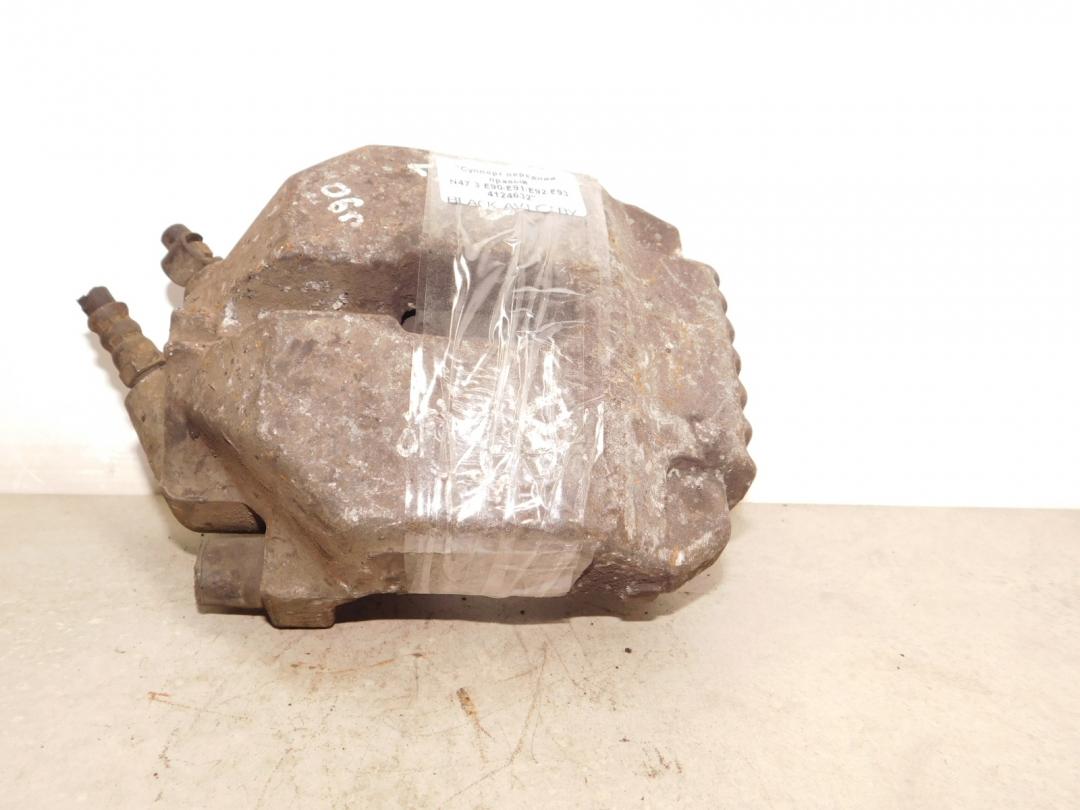 суппорт передний правый BMW 3 серия E90/E91/E92/E93 2007, 2.0 л., дизель, седан - фото №1