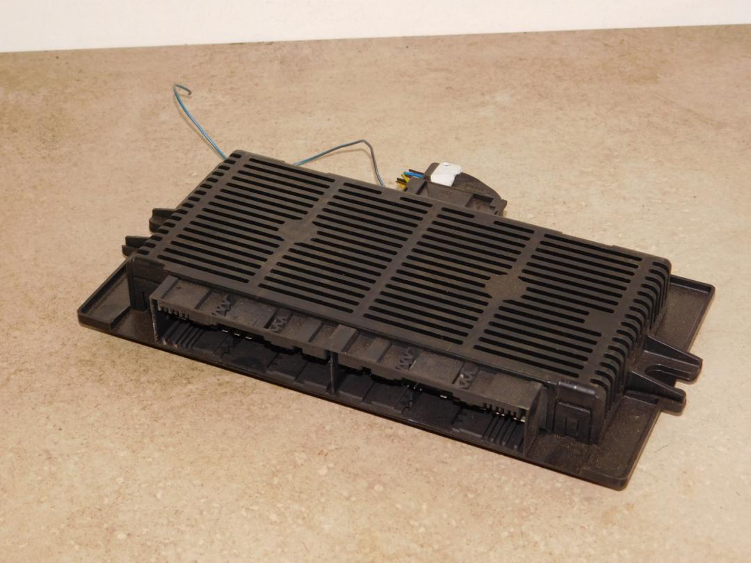 блок управления светом BMW 3 серия E90/E91/E92/E93 2006, седан, 9128185 - фото №1