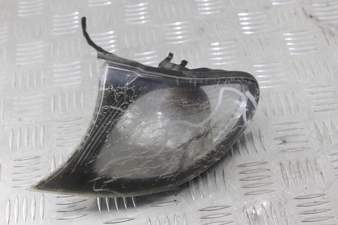 поворотник левый BMW 3 серия E46 2002, 3.0 л., дизель, черный, универсал, 6914199 - фото №1