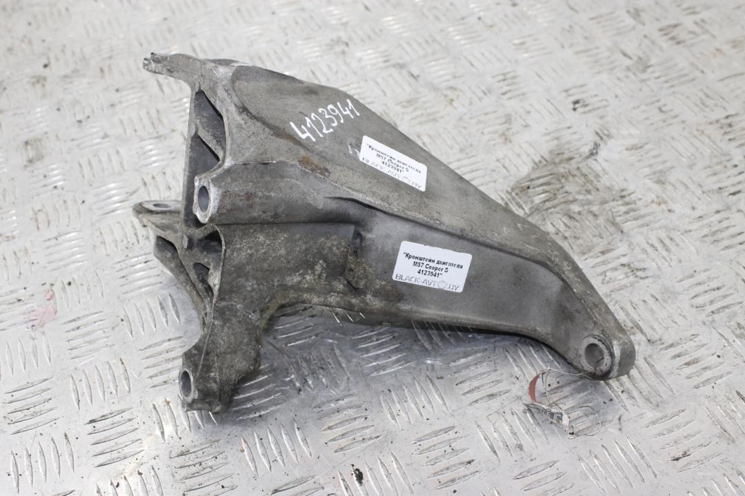 кронштейн двигателя Mini Cooper S 1 поколение 2003, дизель, хетчбэк 5 дв., 6756221 - фото №1