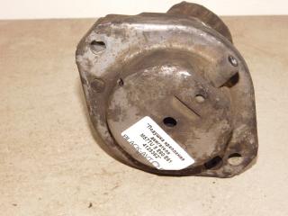 подушка крепления двигателя BMW 5 серия E60/E61 2004, 2.5 л., дизель, седан, 6761092