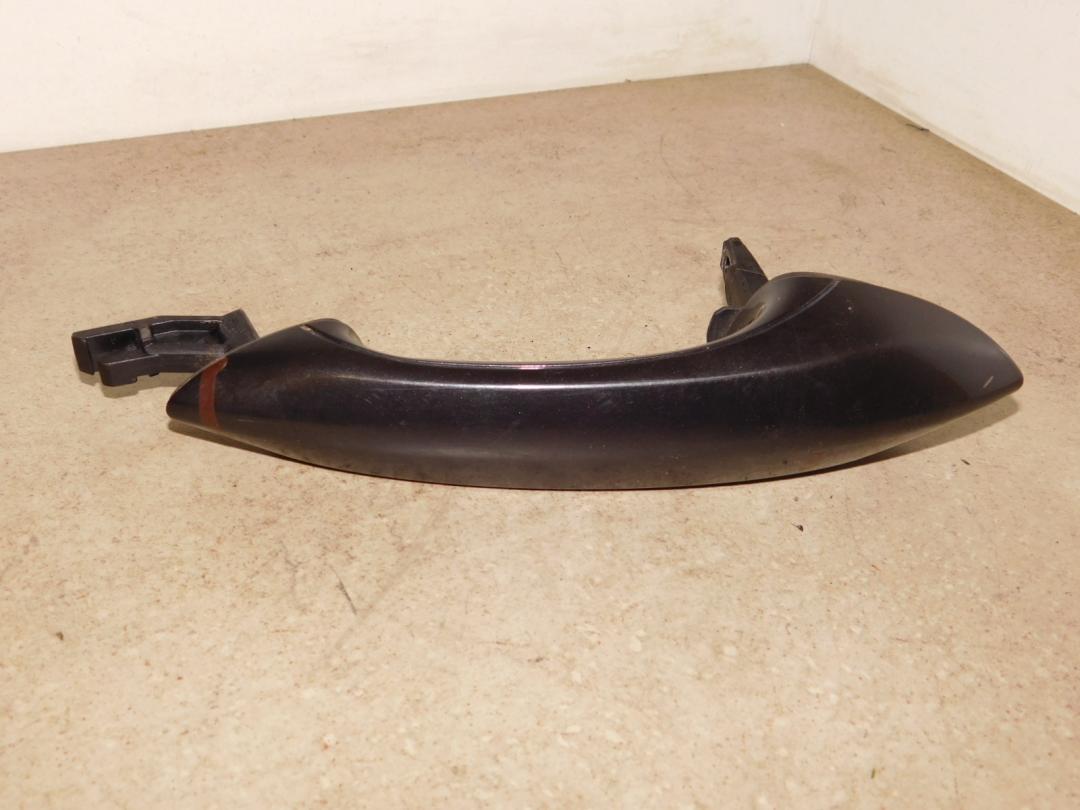 ручка наружная задняя правая BMW 5 серия F07/F10/F11 2012, седан - фото №1