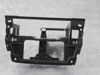 рамка под магнитолу BMW 3 серия E90/E91/E92/E93 2007, 2.0 л., дизель, серебро, купе, 7075394