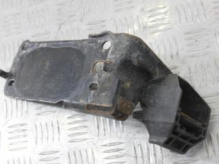 кронштейн радиатора BMW 3 серия E90/E91/E92/E93 2007, 2.0 л., дизель, серебро, купе