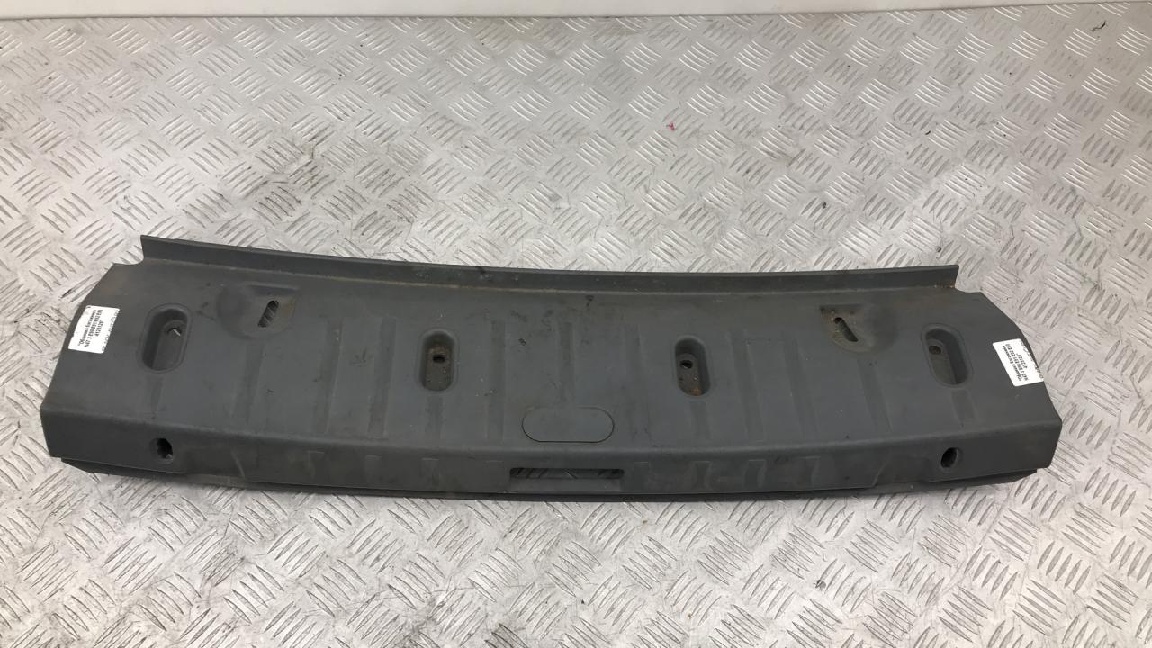 обшивка багажника BMW 3 серия E90/E91/E92/E93 2007, 2.0 л., дизель, серебро, купе, 7122400 - фото №1