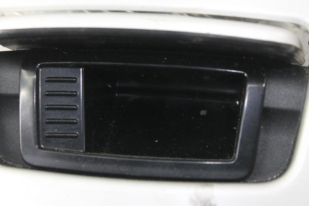 пепельница BMW 3 серия E90/E91/E92/E93 2007, 2.0 л., дизель, серебро, купе, 6960686 - фото №1