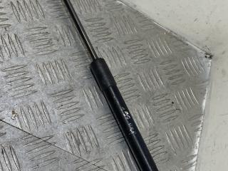 амортизатор капота BMW 3 серия E90/E91/E92/E93 [рестайлинг] 2010, 3.0 л., бензин, чёрный, универсал, 7060550