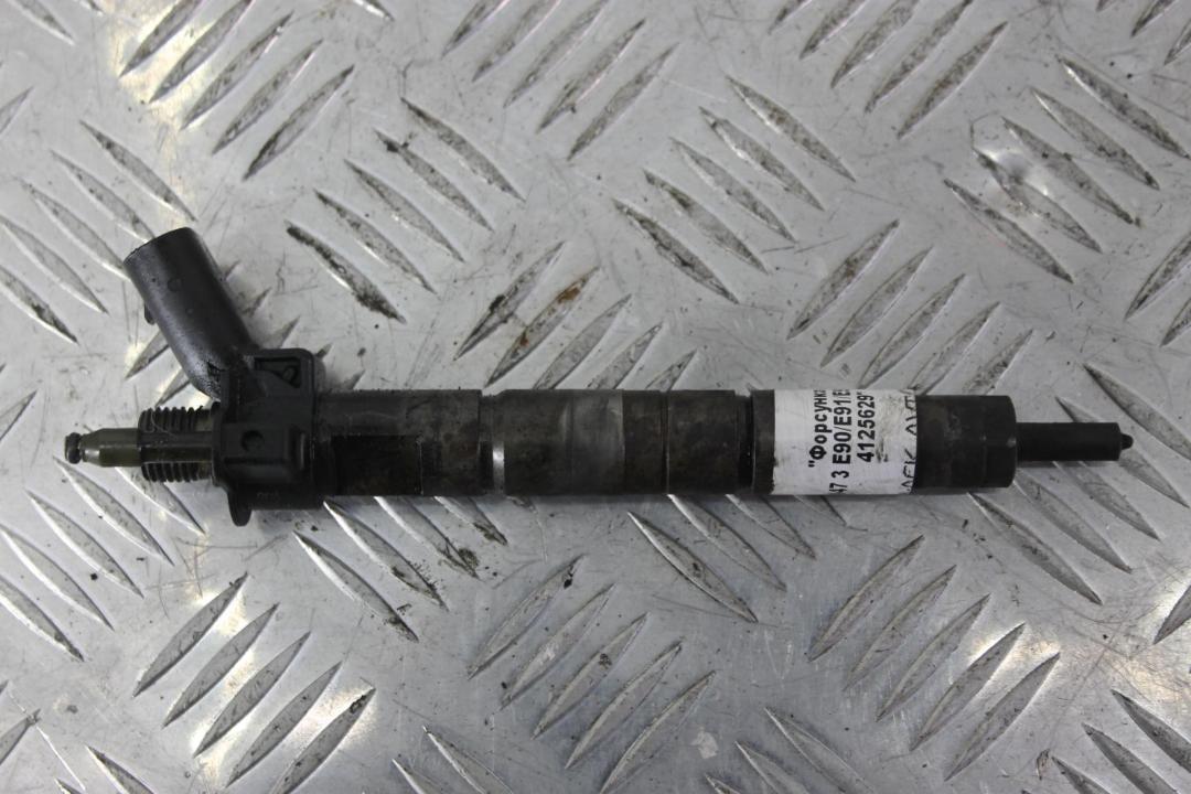 форсунка BMW 3 серия E90/E91/E92/E93 2007, 2.0 л., дизель, серебро, купе, 7797877 - фото №1