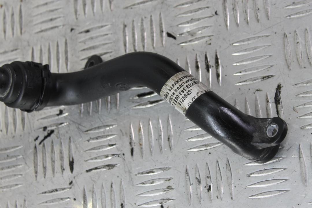 трубка охлаждающей жидкости BMW 3 серия E90/E91/E92/E93 2007, 2.0 л., дизель, серебро, купе, 7800583 - фото №1