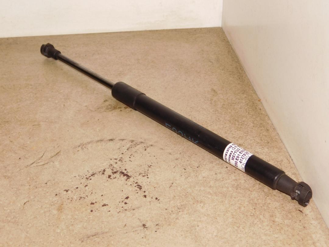 амортизатор крышки багажника (3-5 двери) BMW 3 серия E90/E91/E92/E93 2007, 3.5 л., дизель, зеленый, купе, 7129194 - фото №1