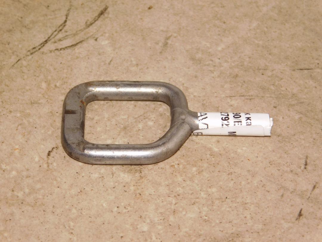 замок капота BMW 3 серия E90/E91/E92/E93 2007, 3.5 л., дизель, зеленый, купе - фото №1