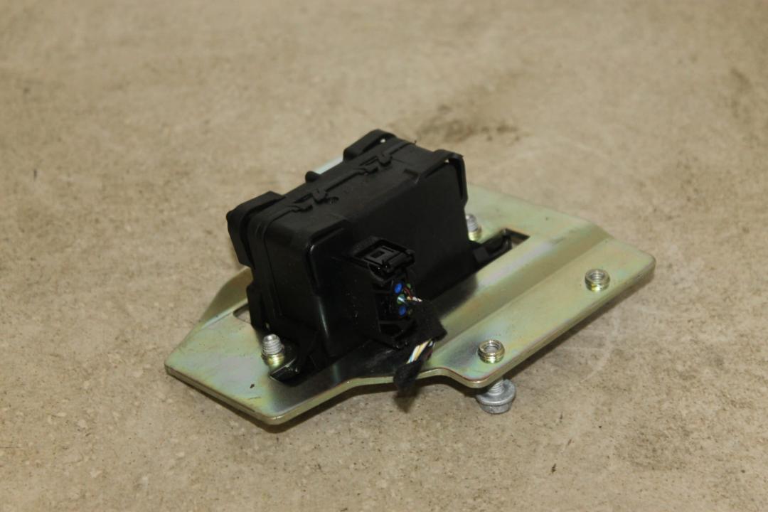 датчик ускорения BMW 3 серия E90/E91/E92/E93 2007, 3.5 л., M57D30 (306D5), дизель, купе, правый руль, 34526762769, 6762769 - фото №1