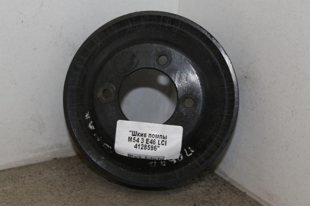 шкив помпы BMW 3 серия E46 2003, бензин, седан, 1436590 - фото №1