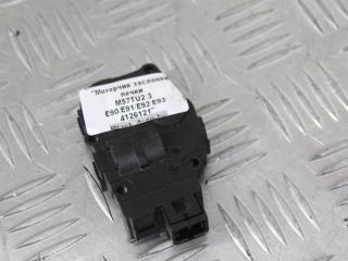 моторчик заслонки печки BMW 3 серия E90/E91/E92/E93 2007, 3.5 л., M57D30 (306D5), дизель, купе, правый руль, 64119321034, 412650750