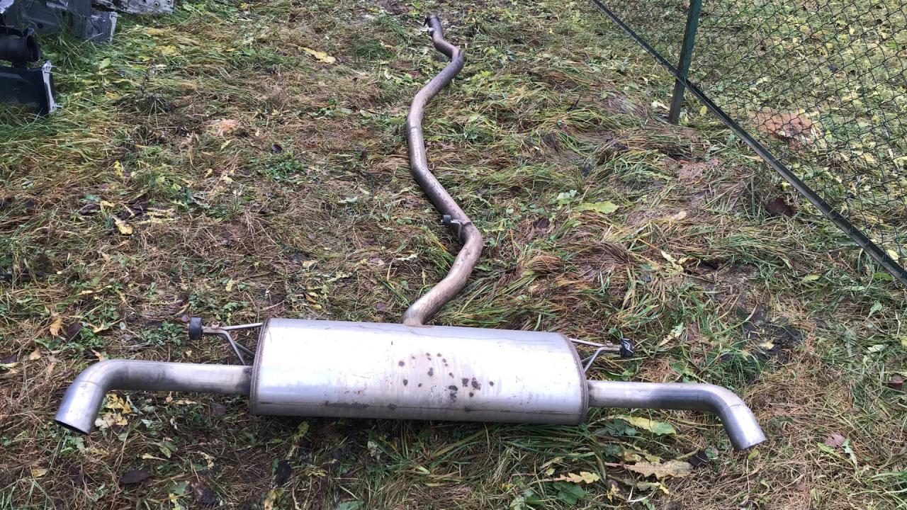 глушитель BMW X5 E70 2007, 3.0 л., M57 D30 (306D3), дизель, правый руль, 18307809845, 7801112 - фото №1