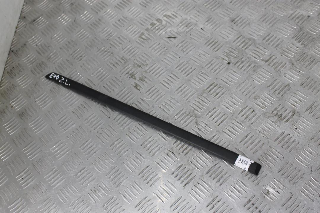 молдинг двери задней левой BMW X5 E70 2007, 3.0 л., M57 D30 (306D3), дизель, правый руль, 51137158535 - фото №1