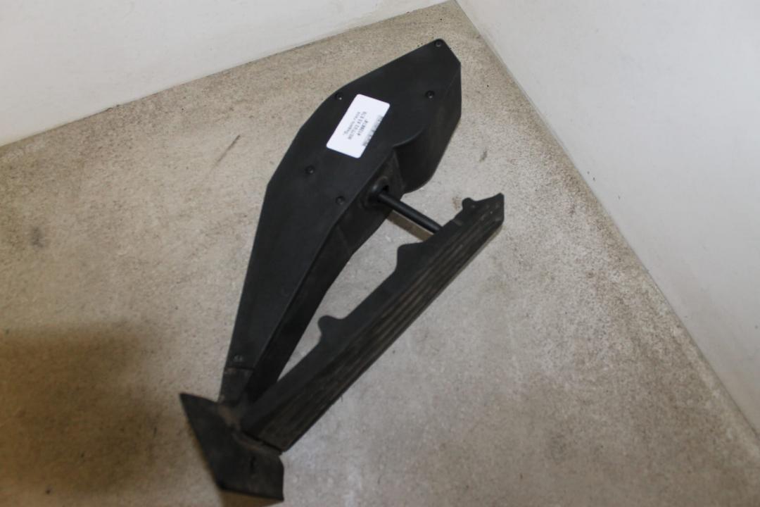 педаль BMW X5 E70 2007, 3.0 л., M57 D30 (306D3), дизель, правый руль, 6772645, 35426859999 - фото №1