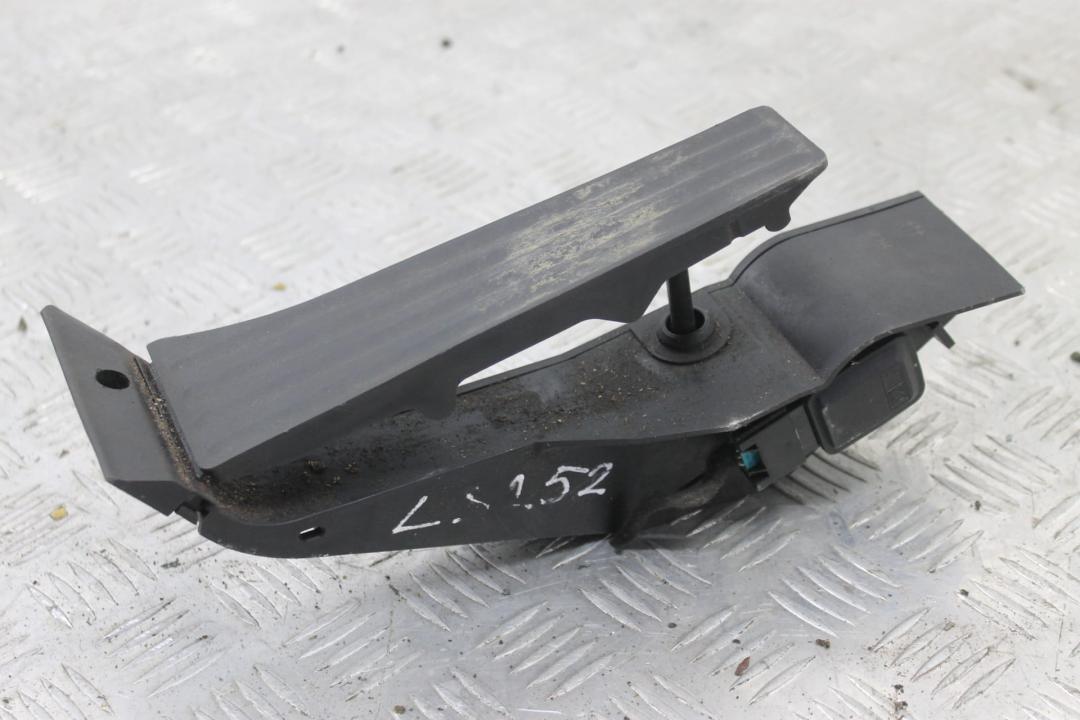 педаль BMW 3 серия E90/E91/E92/E93 2007, 3.5 л., M57D30 (306D5), дизель, купе, правый руль, 35426859999 - фото №1