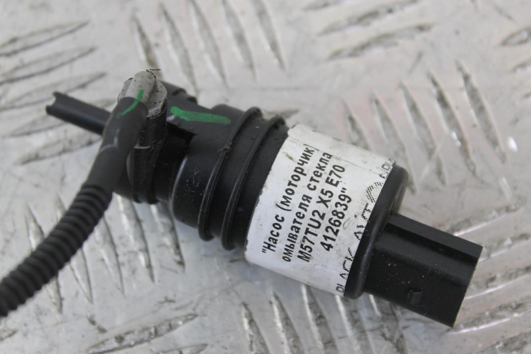 насос (моторчик) омывателя стекла BMW X5 E70 2007, 3.0 л., M57 D30 (306D3), дизель, правый руль, 67126934160, 6934160 - фото №1