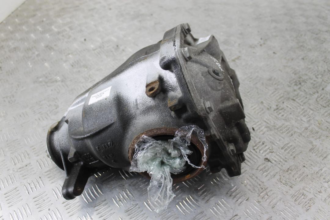 редуктор заднего моста BMW X4 F26 2016, 3.0 л., N57 D30 A, дизель, АКПП, alpinweiß iii (300), внедорожник 5 дв., полный привод, 33107592014, 7592014 - фото №1