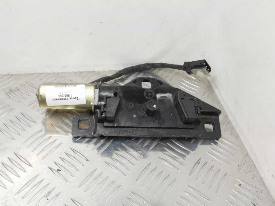 замок багажника BMW 7 серия E65/E66/E67 2004, седан, 7014872 - фото №1