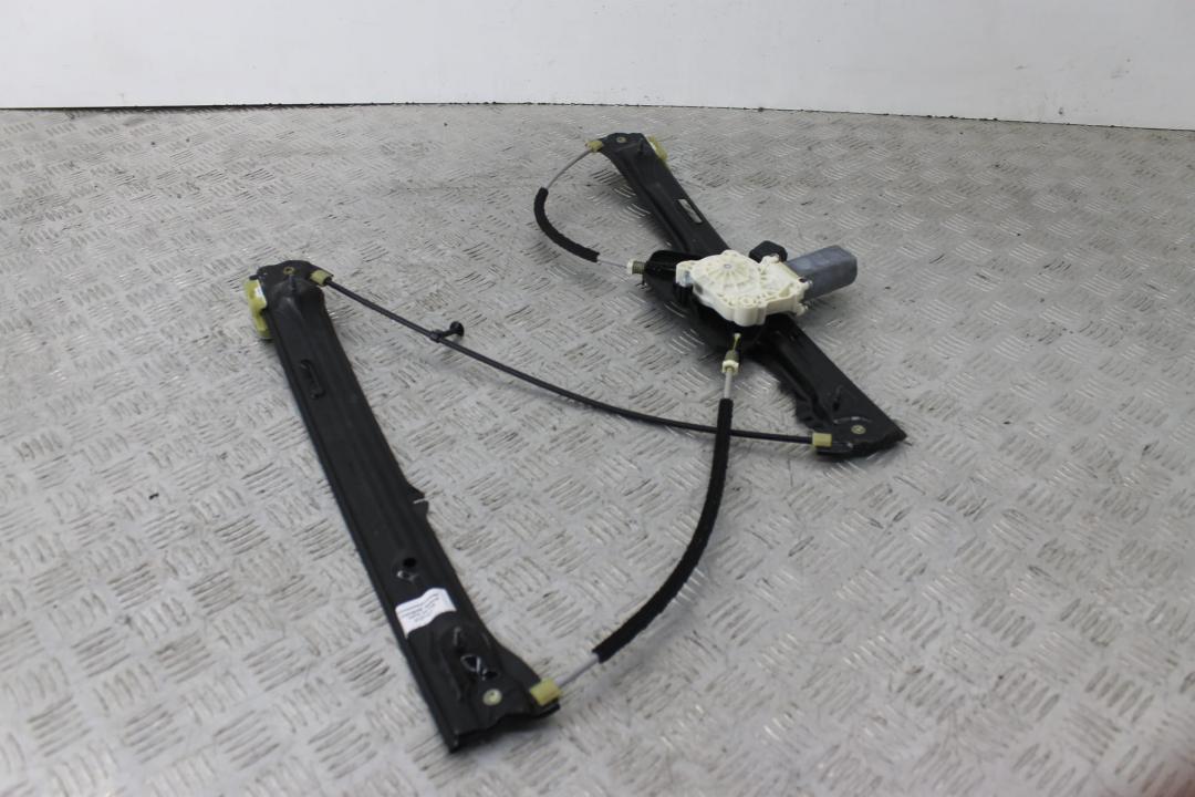 стеклоподъемник передний правый BMW X4 F26 2016, 3.0 л., N57 D30 A, дизель, АКПП, alpinweiß iii (300), внедорожник 5 дв., полный привод, 51337355636 - фото №1