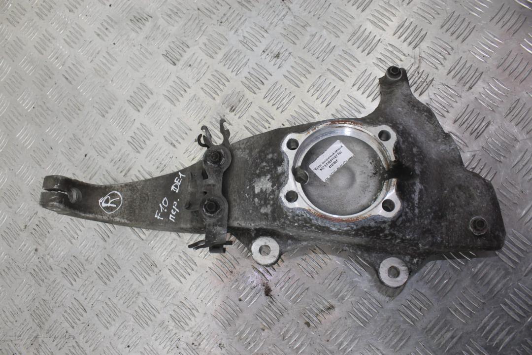 кулак поворотный правый BMW 5 серия F07/F10/F11 F10 2011, 3.0 л., N57 D30 A, дизель, седан, задний привод, 31216775770 - фото №1