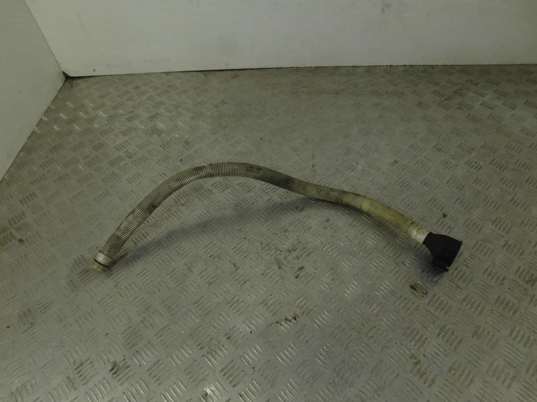 горловина бачка омывателя BMW 3 серия E90/E91/E92/E93 2007, купе, 7075099 - фото №1