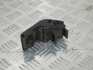 кронштейн радиатора BMW 7 серия E38 [рестайлинг] 2001, 1737709