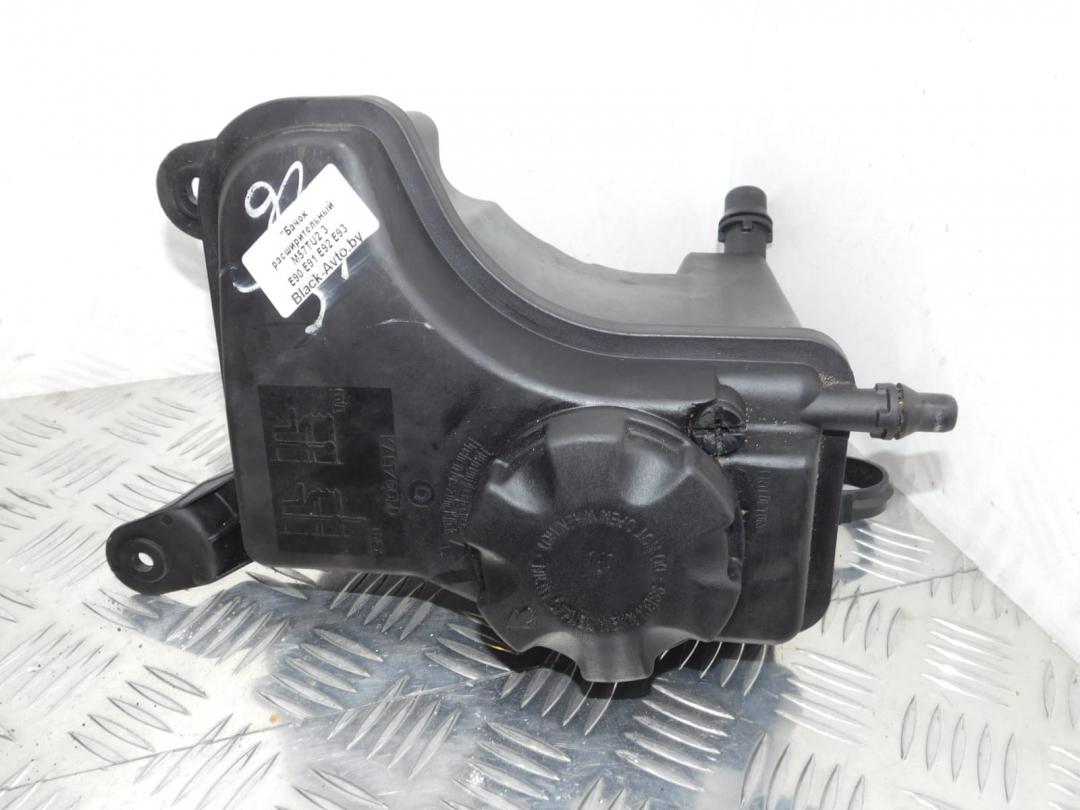 бачок расширительный BMW 3 серия E90/E91/E92/E93 2006, 3.0 л., M57 D30 (306D3), дизель, МКПП, sparkling graphite (a22), универсал, правый руль, 17137800291, 7800291 - фото №1