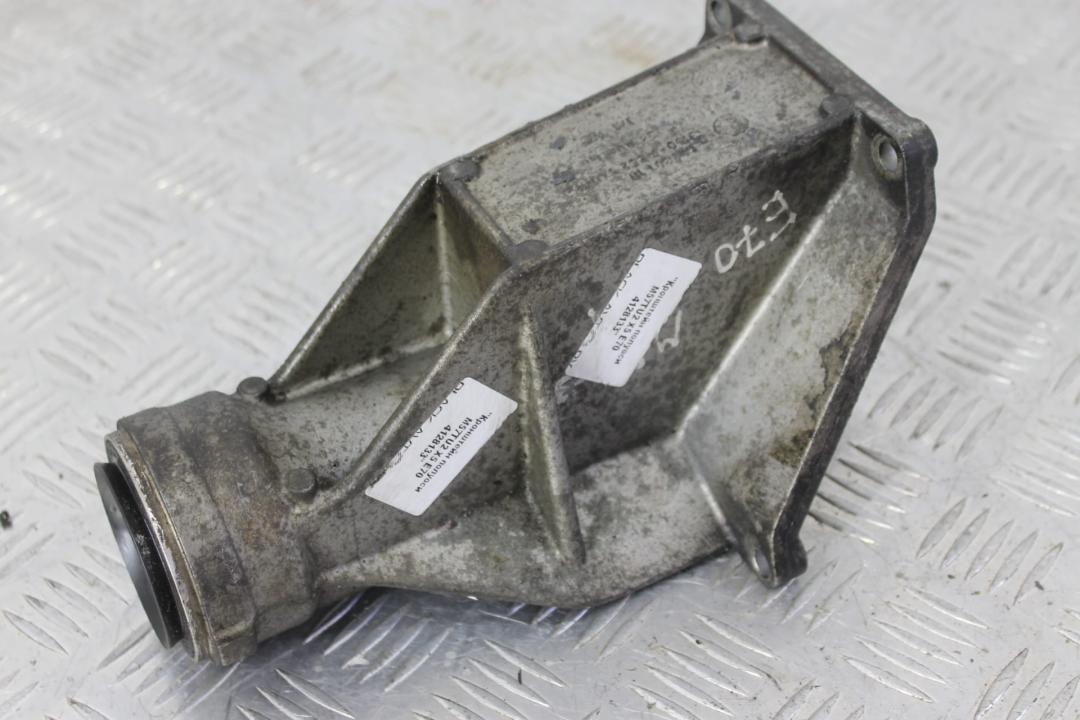 кронштейн полуоси BMW X5 E70 2008, 3.0 л., M57 D30 (306D3), дизель, правый руль, 31507552539, 7552540 - фото №1