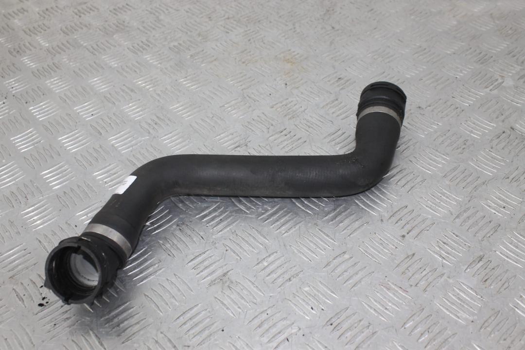 патрубок радиатора BMW 5 серия F07/F10/F11 2012, 2.0 л., N47 D20 C, дизель, 17127809821 - фото №1