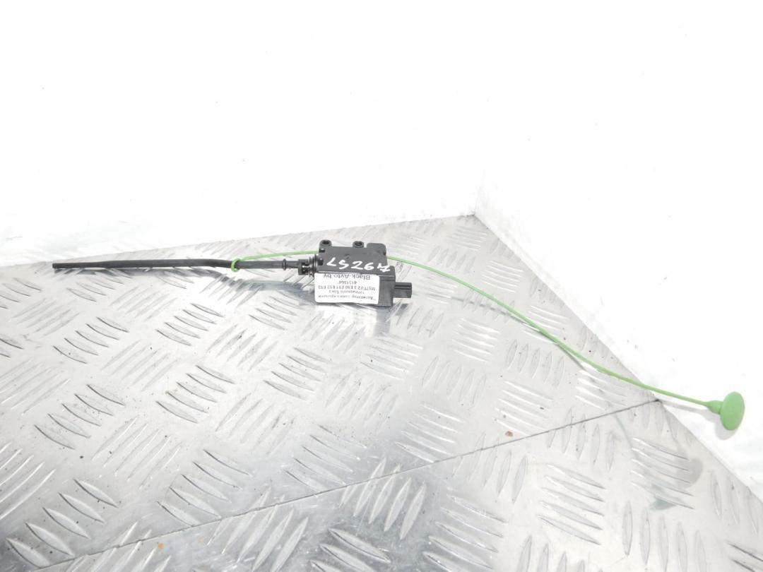 активатор замка крышки топливного бака BMW 3 серия E90/E91/E92/E93 2006, 3.0 л., M57 D30 (306D3), дизель, МКПП, sparkling graphite (a22), универсал, правый руль, 67116987632, 6987632 - фото №1